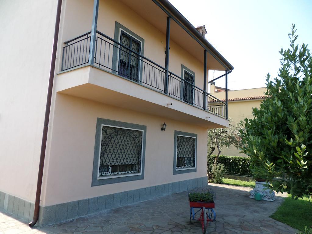 B&B Villino Lory Marino Exteriör bild